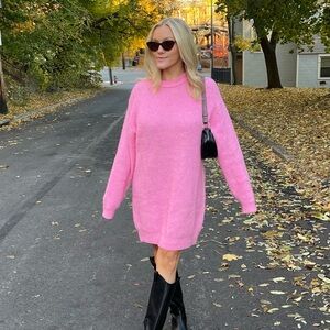 H&M Pink Sweater Dress